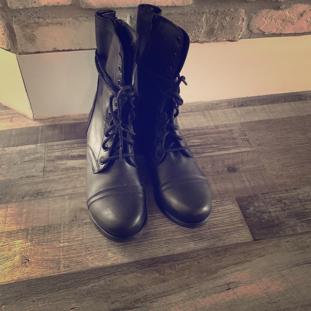 Steve Madden Troopa boots